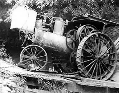 Reader Contributions: Four Steam Photos Image